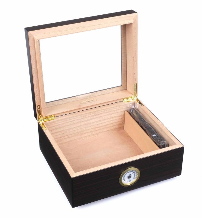Хьюмидор Tom River на 40 сигар со стеклом, Макассар 561-240 preview